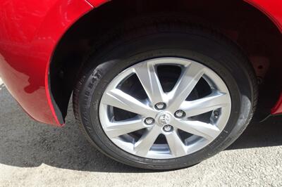 2015 Toyota Yaris 3-Door LE - Photo 18 - Newark, NJ 07104
