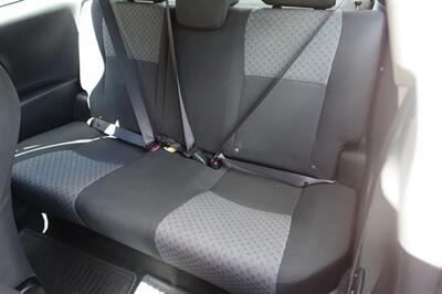2015 Toyota Yaris 3-Door LE - Photo 15 - Newark, NJ 07104