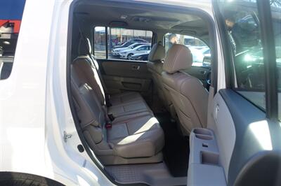 2012 Honda Pilot EX-L w/DVD   - Photo 17 - Newark, NJ 07104