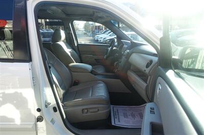 2012 Honda Pilot EX-L w/DVD   - Photo 15 - Newark, NJ 07104