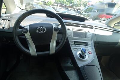 2014 Toyota Prius   - Photo 13 - Newark, NJ 07104