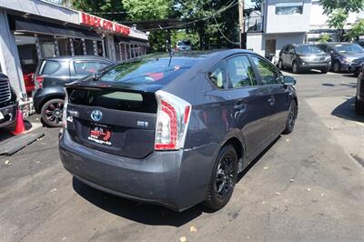 2014 Toyota Prius   - Photo 5 - Newark, NJ 07104