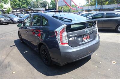 2014 Toyota Prius   - Photo 6 - Newark, NJ 07104