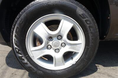 2006 Kia Sportage LX   - Photo 19 - Newark, NJ 07104