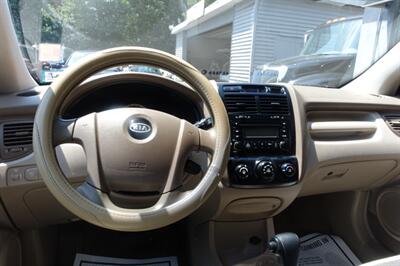 2006 Kia Sportage LX   - Photo 13 - Newark, NJ 07104