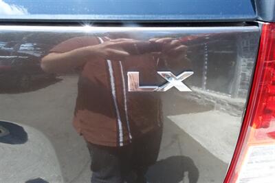 2006 Kia Sportage LX   - Photo 23 - Newark, NJ 07104
