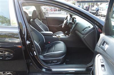 2012 Kia Optima SX Turbo   - Photo 14 - Newark, NJ 07104