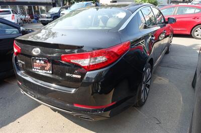 2012 Kia Optima SX Turbo   - Photo 8 - Newark, NJ 07104