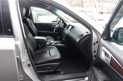 2013 Nissan Pathfinder SL - Photo 15 - Newark, NJ 07104