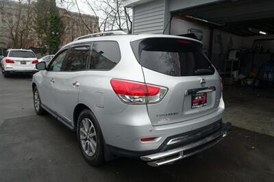 2013 Nissan Pathfinder SL - Photo 6 - Newark, NJ 07104