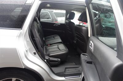 2013 Nissan Pathfinder SL - Photo 17 - Newark, NJ 07104