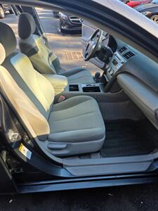 2008 Toyota Camry LE   - Photo 15 - Newark, NJ 07104
