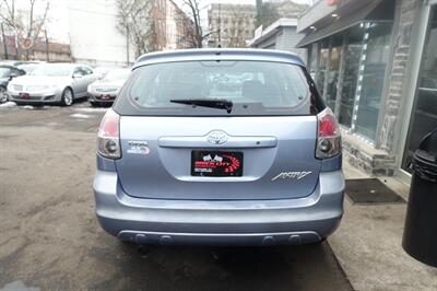 2005 Toyota Matrix   - Photo 7 - Newark, NJ 07104