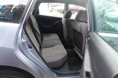 2005 Toyota Matrix   - Photo 16 - Newark, NJ 07104