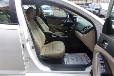 2013 Kia Optima EX   - Photo 14 - Newark, NJ 07104