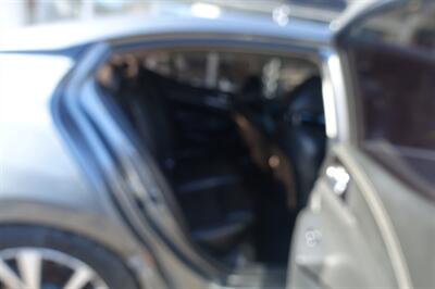 2017 Nissan Maxima 3.5 SV   - Photo 16 - Newark, NJ 07104