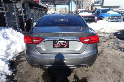 2017 Nissan Maxima 3.5 SV   - Photo 7 - Newark, NJ 07104