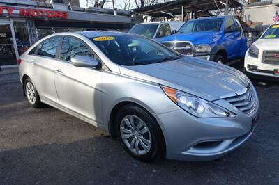 2012 Hyundai SONATA GLS   - Photo 5 - Newark, NJ 07104