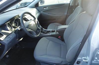 2012 Hyundai SONATA GLS   - Photo 9 - Newark, NJ 07104