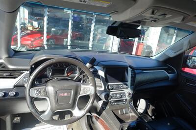 2015 GMC Yukon SLT   - Photo 15 - Newark, NJ 07104