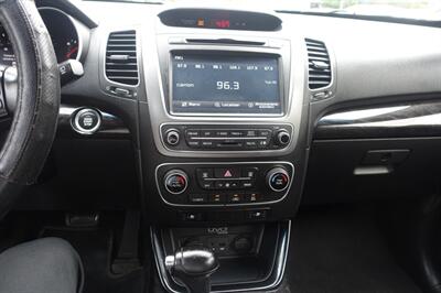 2015 Kia Sorento SX   - Photo 20 - Newark, NJ 07104