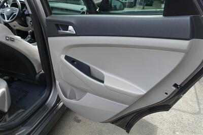 2020 Hyundai TUCSON SE - Photo 23 - Newark, NJ 07104
