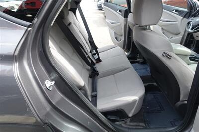 2020 Hyundai TUCSON SE - Photo 22 - Newark, NJ 07104