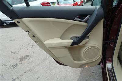 2010 Acura TSX w/Premium   - Photo 12 - Newark, NJ 07104