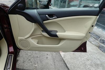 2010 Acura TSX w/Premium   - Photo 15 - Newark, NJ 07104