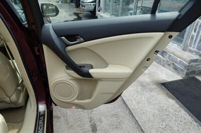 2010 Acura TSX w/Premium   - Photo 17 - Newark, NJ 07104