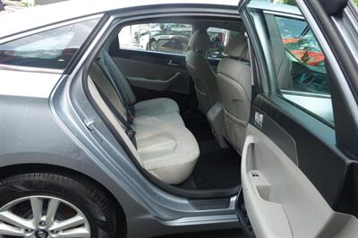 2015 Hyundai SONATA SE   - Photo 16 - Newark, NJ 07104