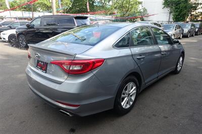 2015 Hyundai SONATA SE   - Photo 5 - Newark, NJ 07104