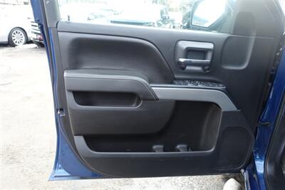 2016 Chevrolet Silverado 1500 LT   - Photo 10 - Newark, NJ 07104