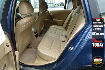 2006 BMW 530xi   - Photo 11 - Newark, NJ 07104