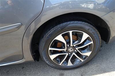 2013 Honda Civic EX-L - Photo 11 - Newark, NJ 07104