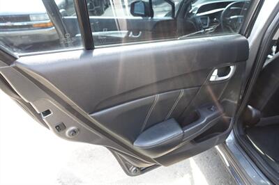 2013 Honda Civic EX-L - Photo 17 - Newark, NJ 07104