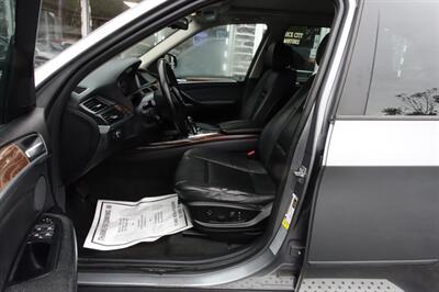 2010 BMW X5 xDrive30i   - Photo 9 - Newark, NJ 07104