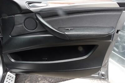 2010 BMW X5 xDrive30i   - Photo 15 - Newark, NJ 07104