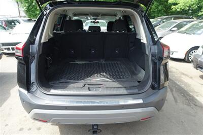 2022 Nissan Rogue SV   - Photo 26 - Newark, NJ 07104