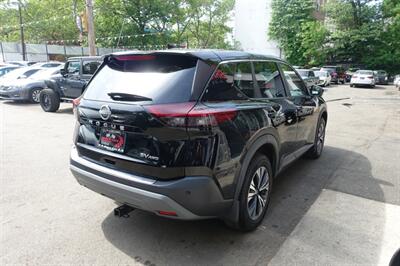 2022 Nissan Rogue SV   - Photo 5 - Newark, NJ 07104