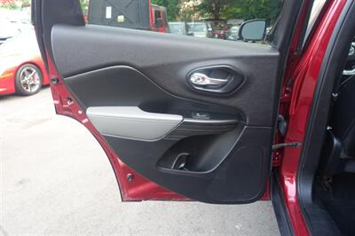 2014 Jeep Cherokee Limited   - Photo 12 - Newark, NJ 07104