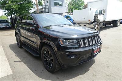 2019 Jeep Grand Cherokee Laredo   - Photo 3 - Newark, NJ 07104