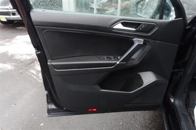 2020 Volkswagen Tiguan SE 4Motion   - Photo 9 - Newark, NJ 07104