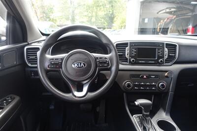 2017 Kia Sportage LX   - Photo 13 - Newark, NJ 07104