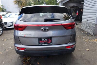 2017 Kia Sportage LX   - Photo 7 - Newark, NJ 07104