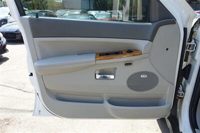 2008 Jeep Grand Cherokee Limited   - Photo 10 - Newark, NJ 07104