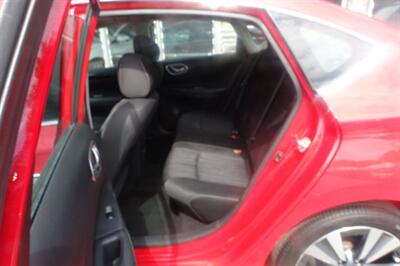 2019 Nissan Sentra SV   - Photo 11 - Newark, NJ 07104