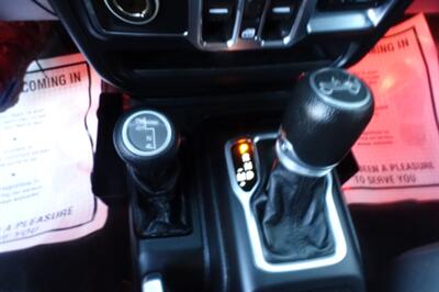 2018 Jeep Wrangler Sport   - Photo 21 - Newark, NJ 07104