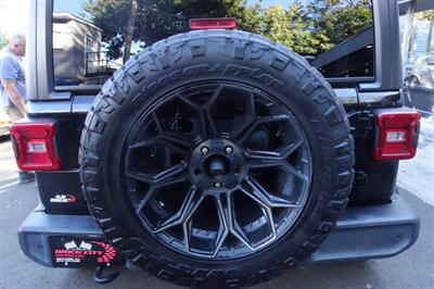 2018 Jeep Wrangler Sport   - Photo 32 - Newark, NJ 07104