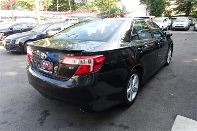 2012 Toyota Camry SE   - Photo 8 - Newark, NJ 07104